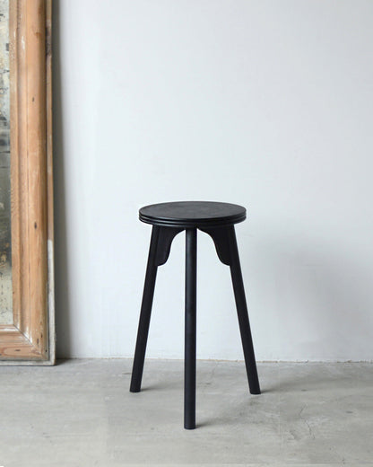 【受注販売】THREE-LEGGED STOOL